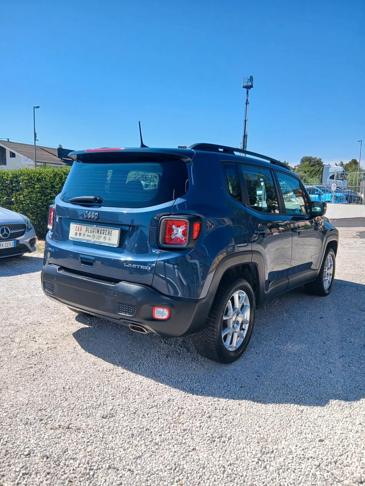 Jeep Renegade 1.3 T4 190CV PHEV 4xe AT6 Business Plus