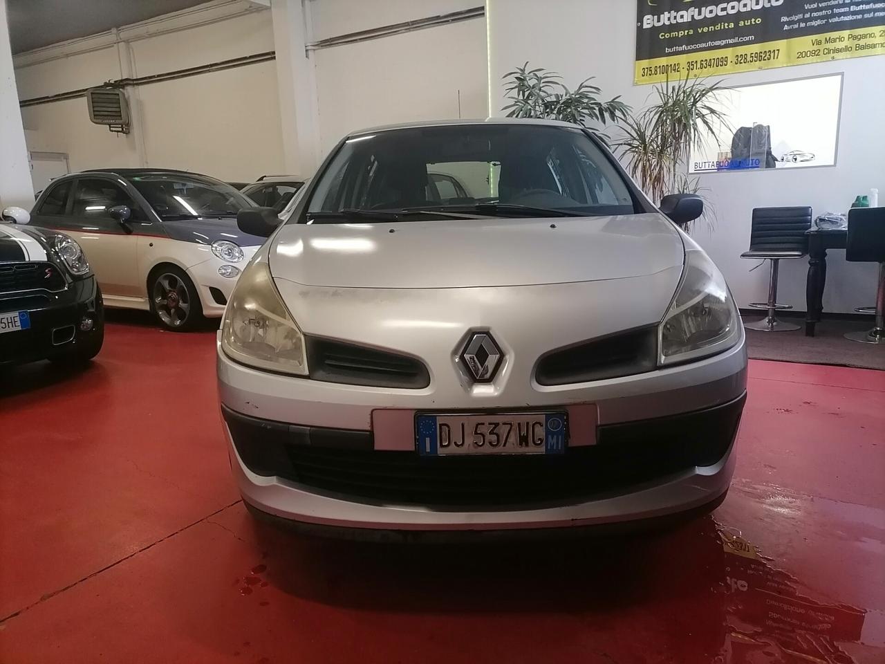 Renault Clio 1.2 16V 65CV 5 porte