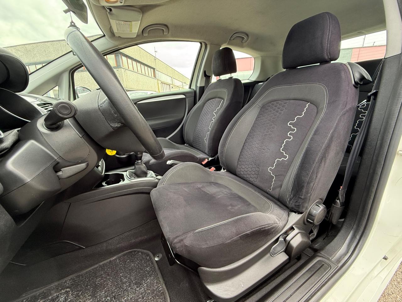 Fiat Punto 1.3 MJT II 75 CV 3 porte Lounge NEO PATENTATI