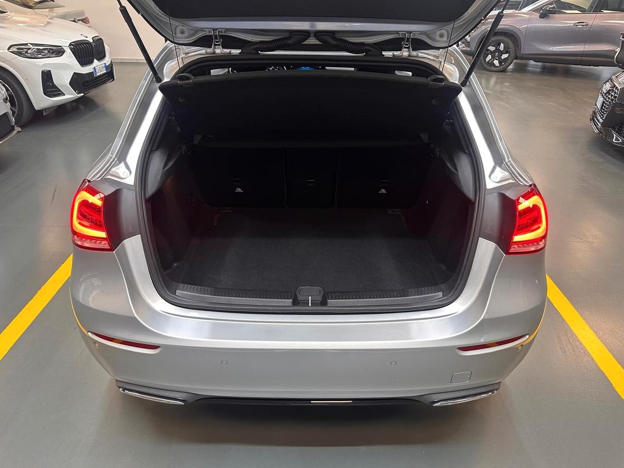 Mercedes-Benz A 200 W177 163cv Sport * 53.000 KM *