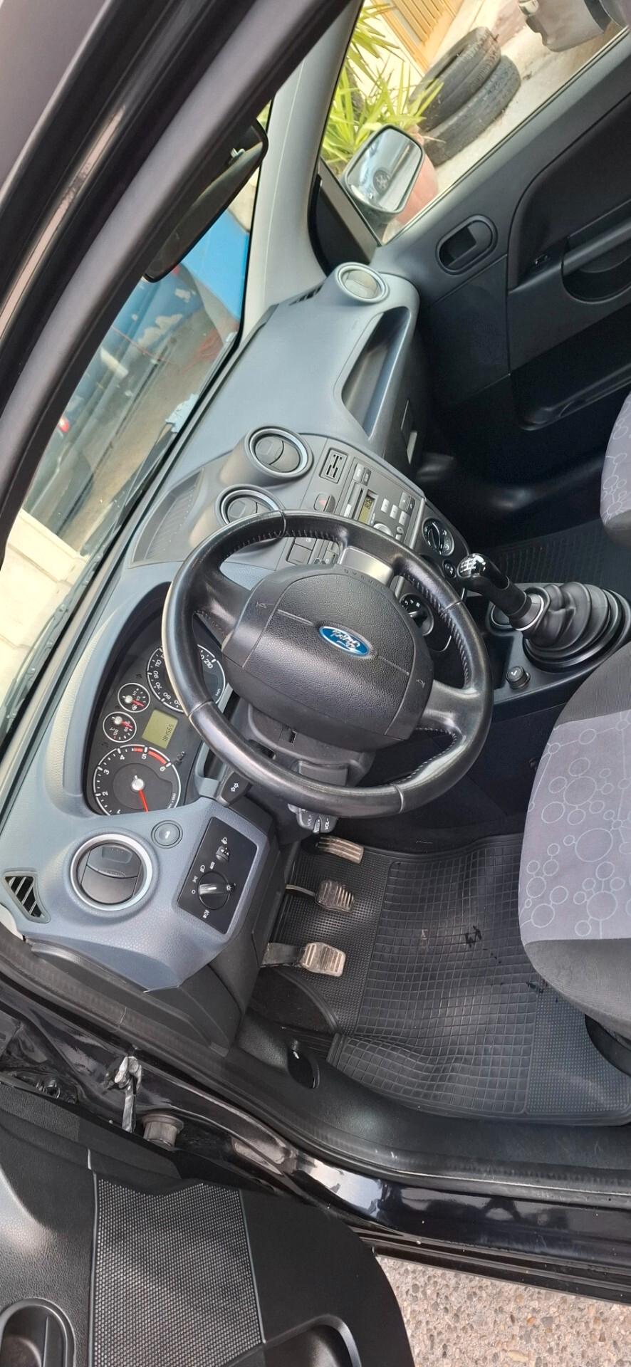 Ford Fiesta 1.4 TDCi 5p.