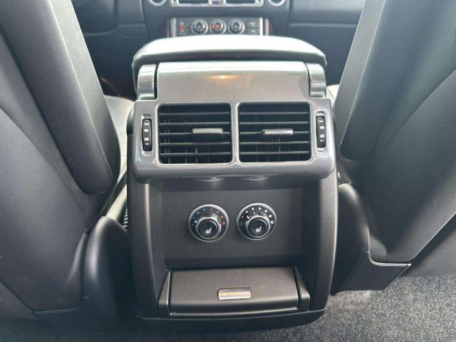 LAND ROVER Range Rover 4.4 TDV8 Vogue