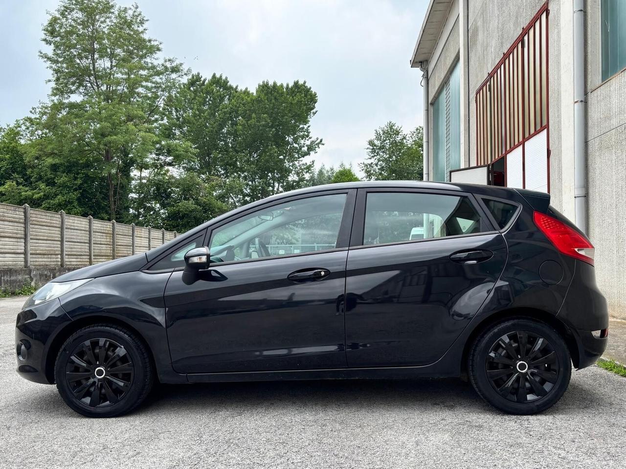 Ford Fiesta 1.2 82 CV 5 porte Titanium