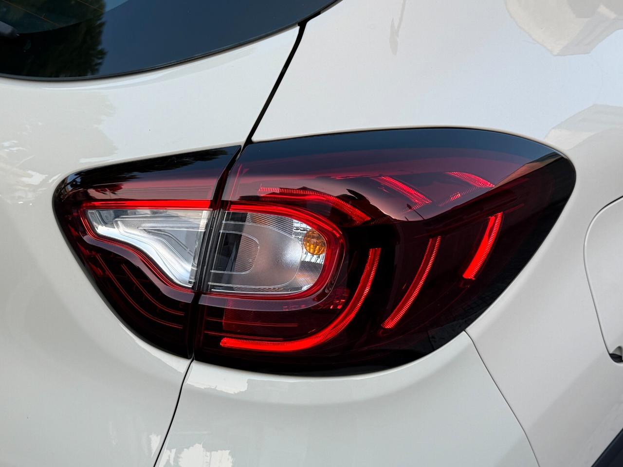 Renault Captur 1.5 dCi 90CV LED NAVI CAMERA - 2018