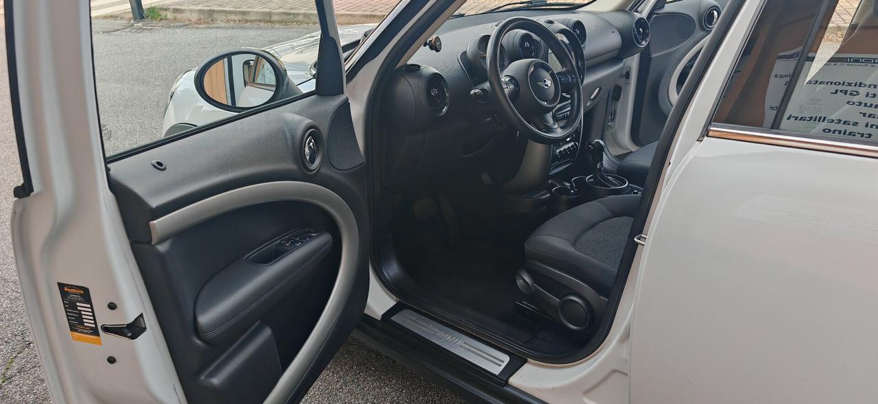 Mini Cooper D Countryman 2.0 Business Automatica