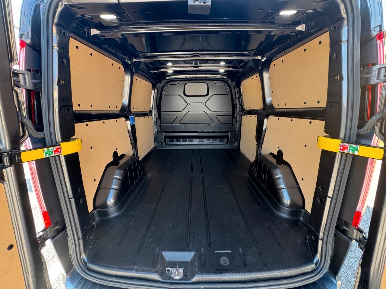 Ford Transit Custom Van Sport 2.0EcoBlue 170CV 320 PC Automatico