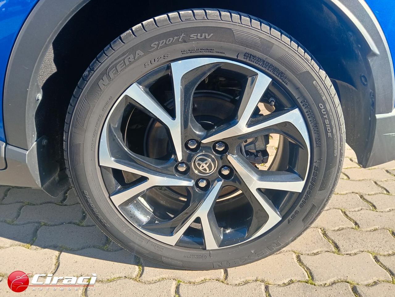 Toyota C-HR 2.0 Hybrid E-CVT Trend