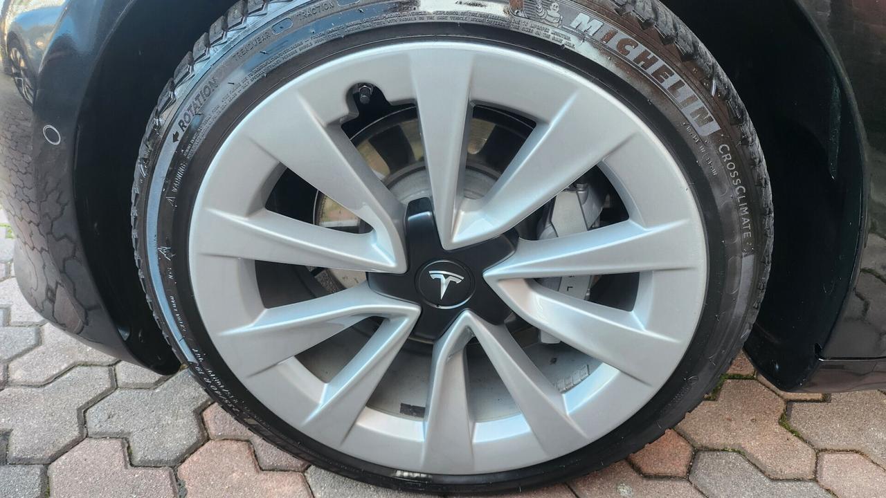 Tesla Model 3 Model 3 Long Range Dual Motor AWD