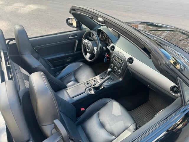 Mazda MX-5 Roadster Coupé 2.0L 16V Fire Pow.sh
