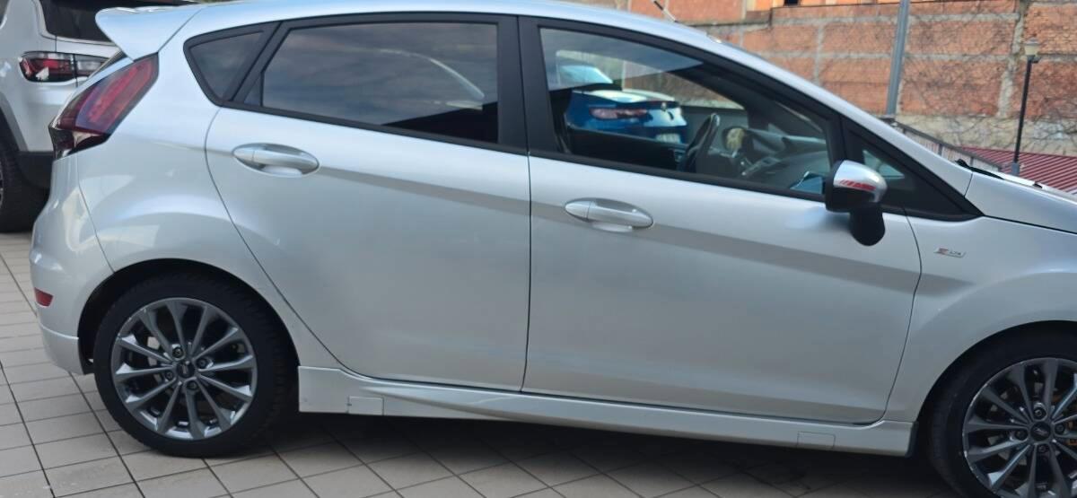 Ford Fiesta 1.5 tdci ST-line 75cv 5p **gar 2 anni ford*