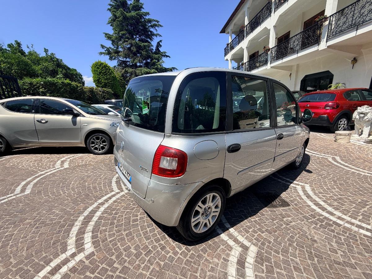 FIAT Multipla 1.6 16V Natural Power Dynamic