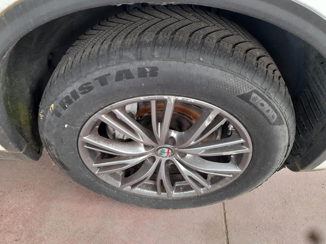 Alfa Romeo Stelvio 2.2 Turbodiesel 180 CV AT8 Q4 Executive