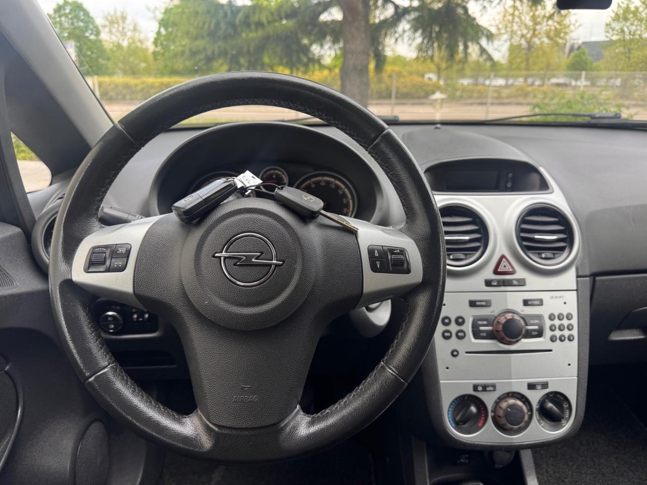 Opel Corsa 1.2 85CV 5 porte GPL Elective OK NEOPATENTATI