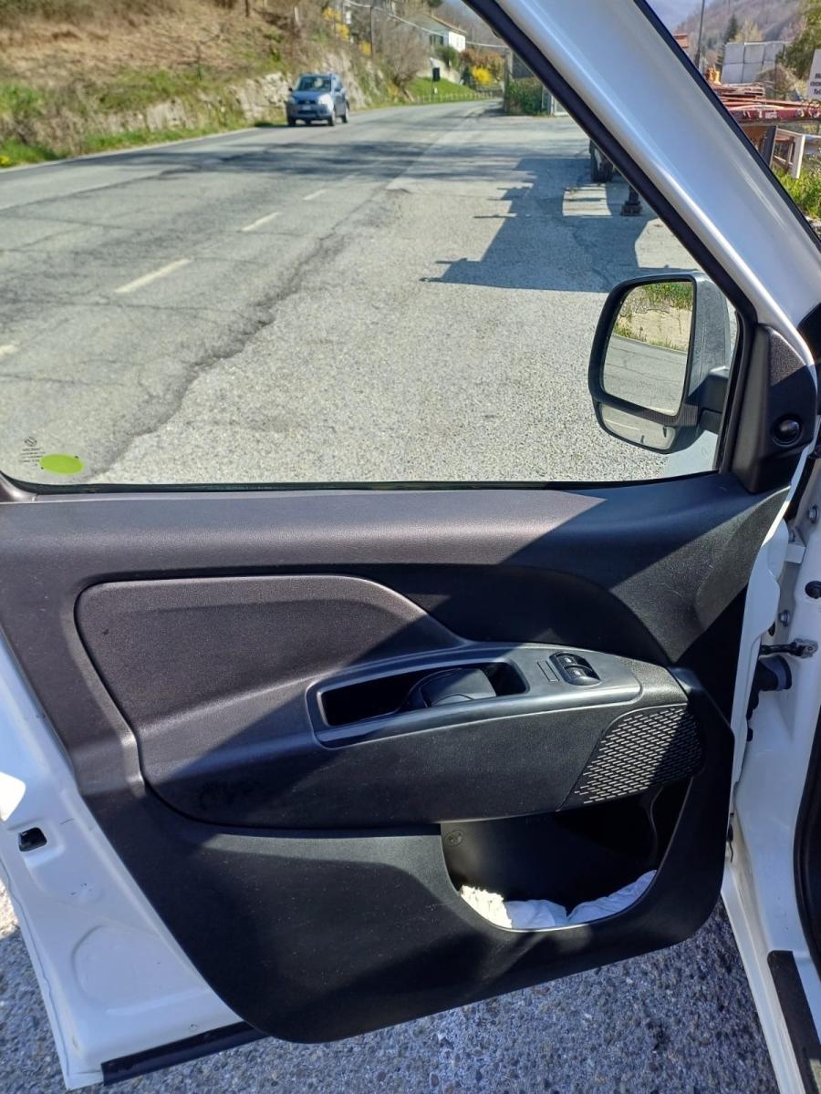 FIAT - Doblò STRADA WORK- UP MJT 1.6 105 CV