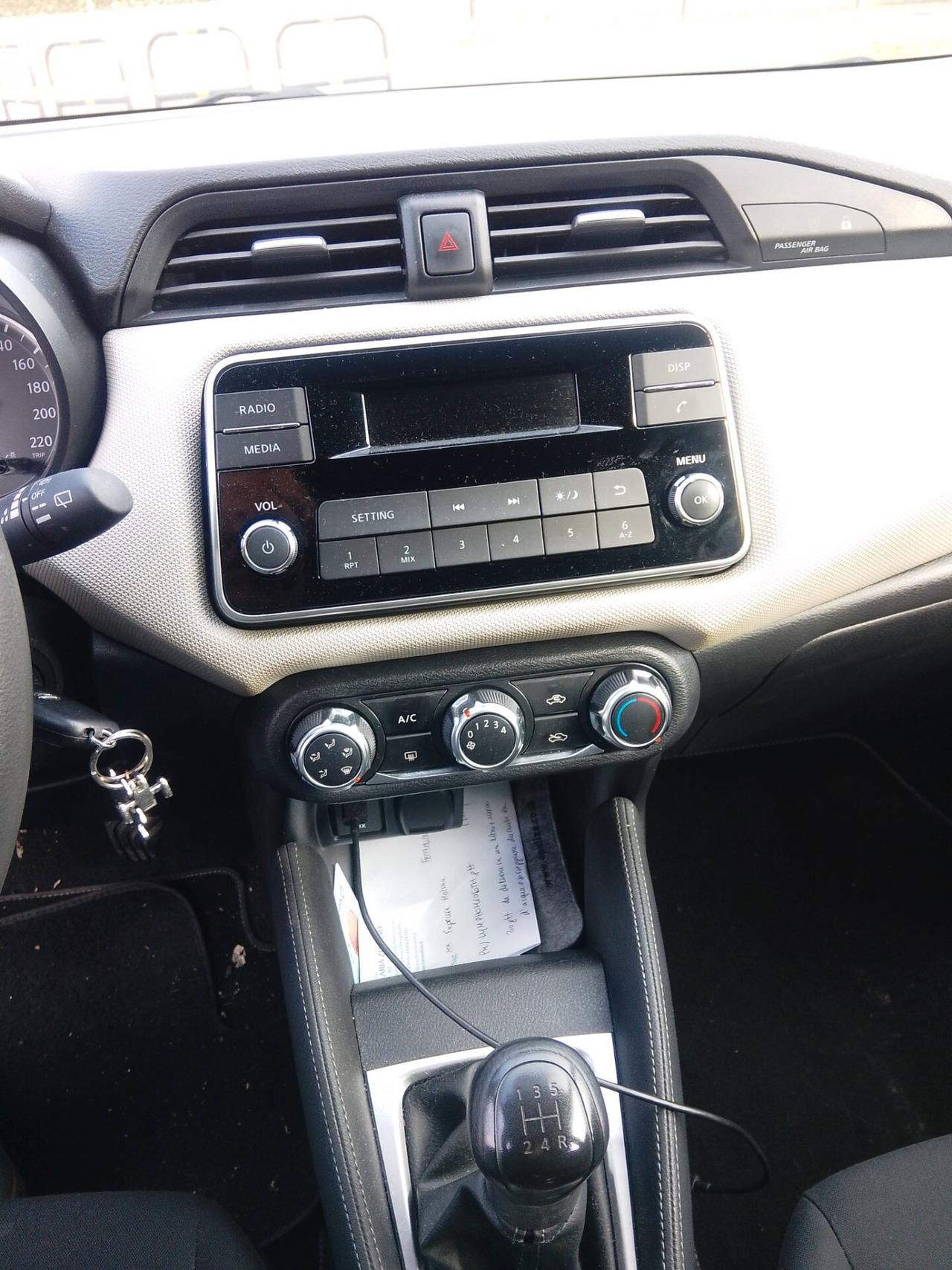 Nissan Micra 1.0L 12V 5 porte Visia