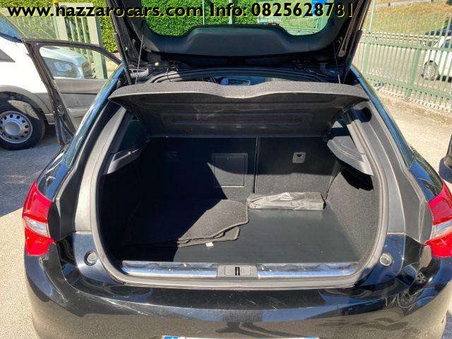 DS AUTOMOBILES DS 5 2.0 HDi 160 aut. Sport Chic NAVIGATORE