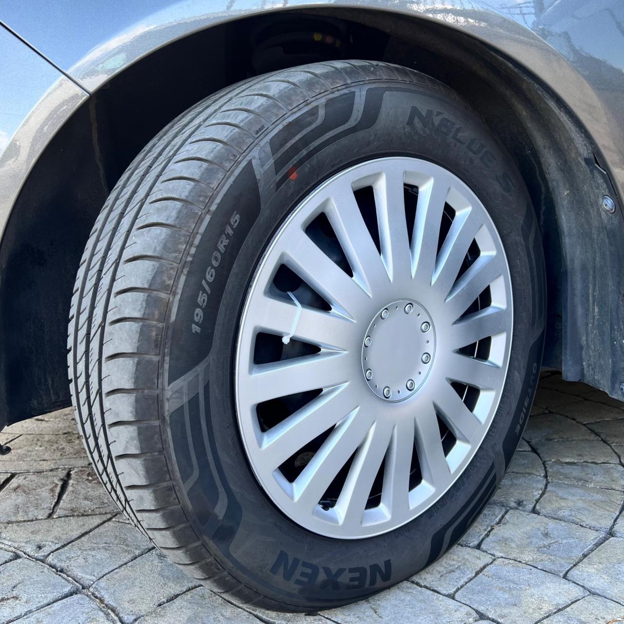 Ford B-Max 1.5 TDCi 75 CV, UNICO PROPRIETARIO