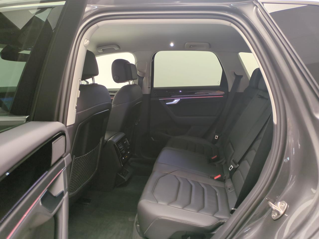 Volkswagen Touareg 3.0 V6 TDI SCR Elegance