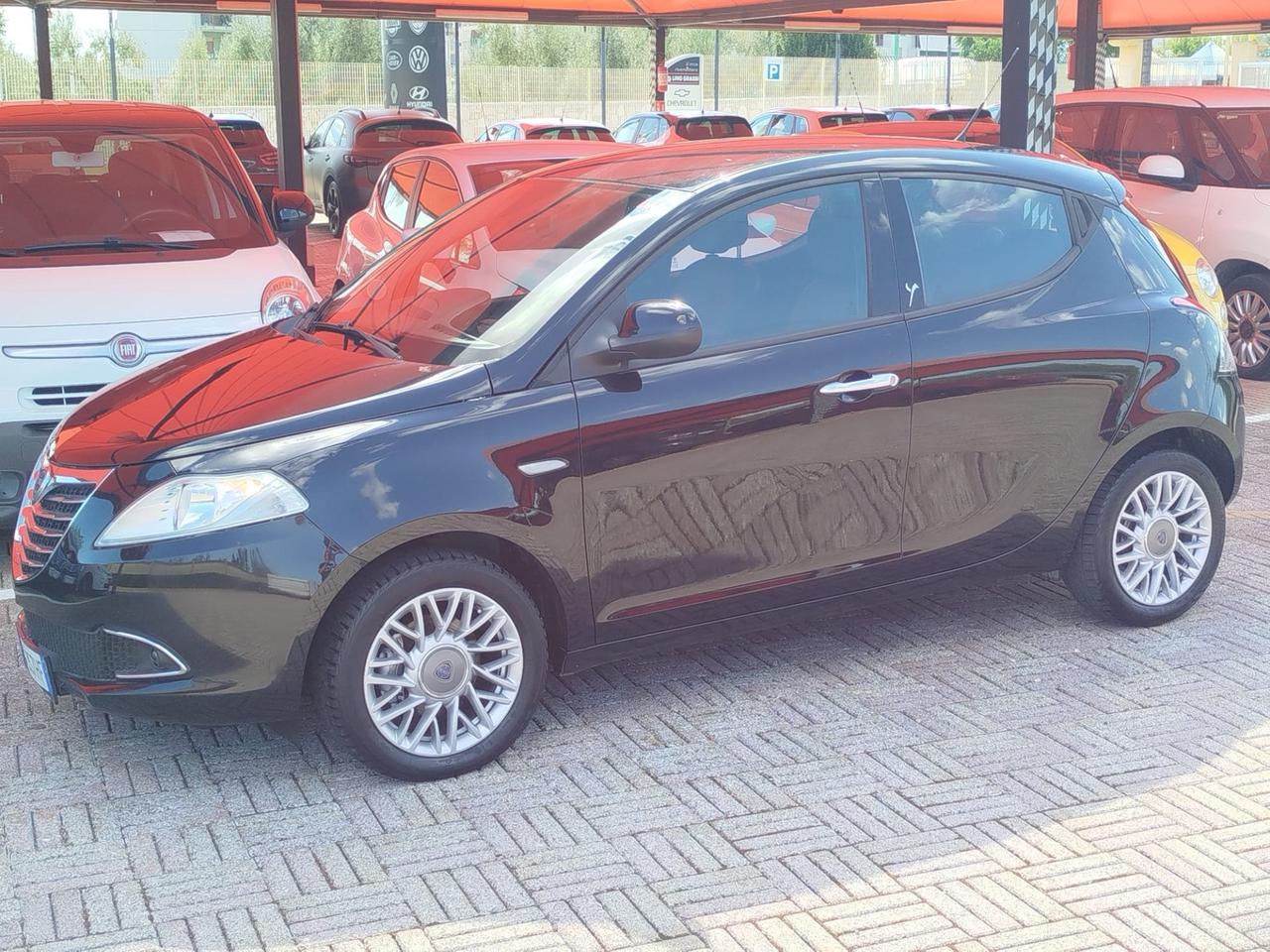 Lancia Ypsilon 1.3 DIESEL MULTIJET 95 CV PLATINUM