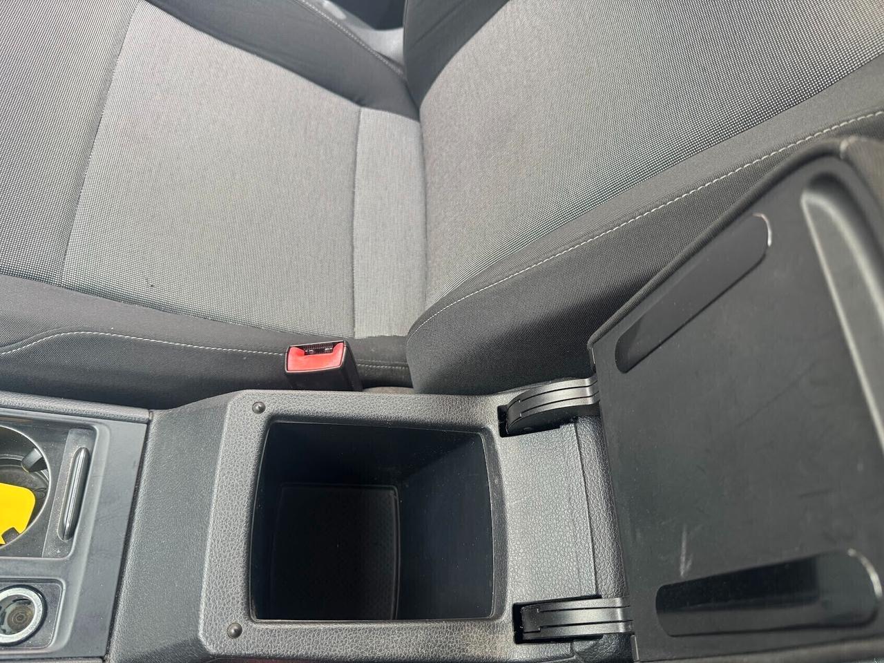 Volkswagen Golf 1.6 TDI DSG 5p. Comfortline BlueMotion Technology