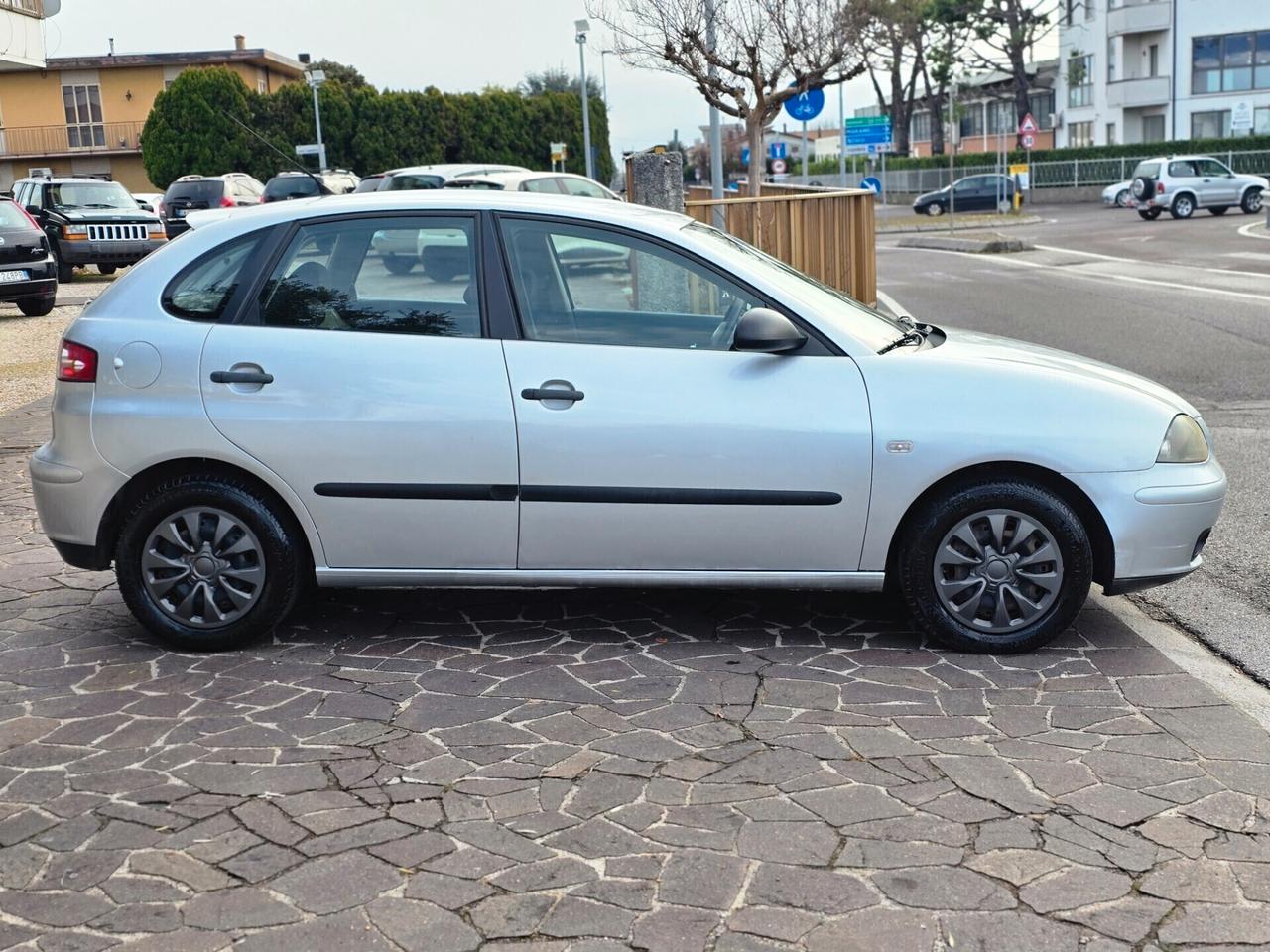 Seat Ibiza 1.2 BENZINA OK PER NEOPATENTATI UNICO PROPRIETARIO 11/2005