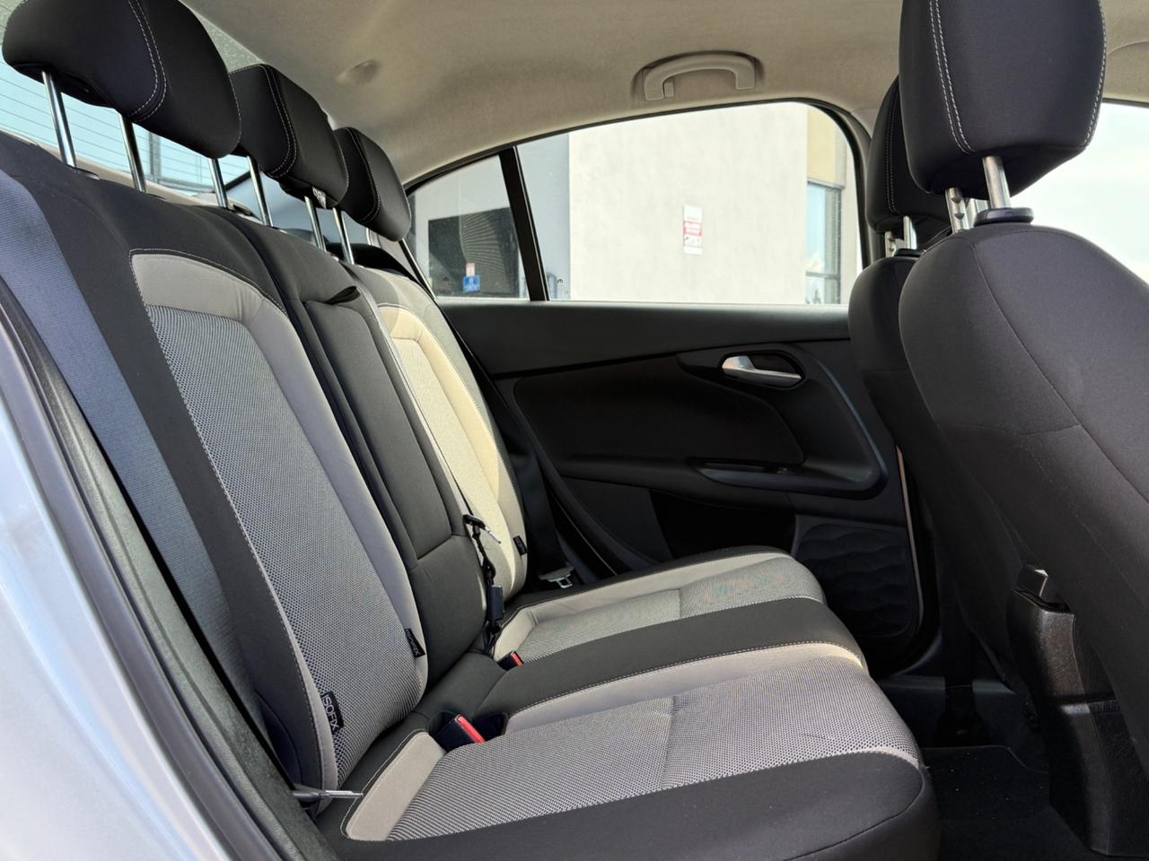 Fiat Tipo 1.6 Mjt 4 porte |CERCHI IN LEGA
