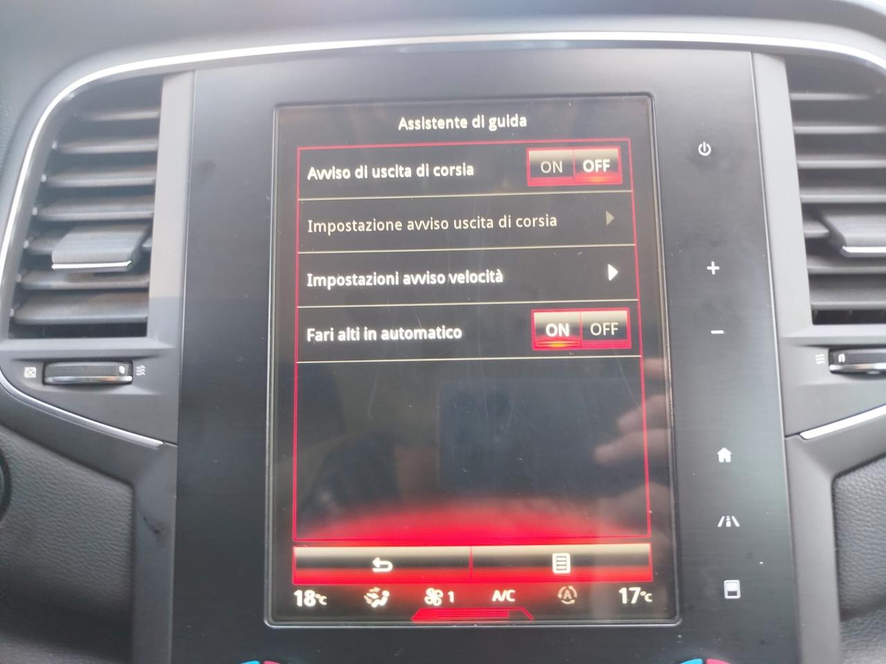 MEGANE 1.5dci-110cv *DISTRIBUZIONE FATTA* TAGLIANDI CERTIFICATI- GARANZIA 12 MESI