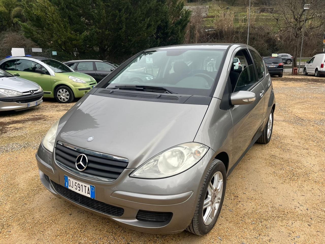 Mercedes-benz A 150 1.5 Benzina - Neopatentati