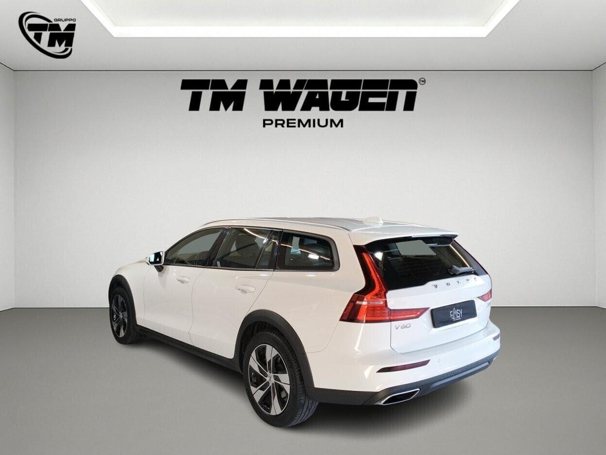 Volvo V60 Cross Country 2.0 d4 Business Plus awd geartronic my20