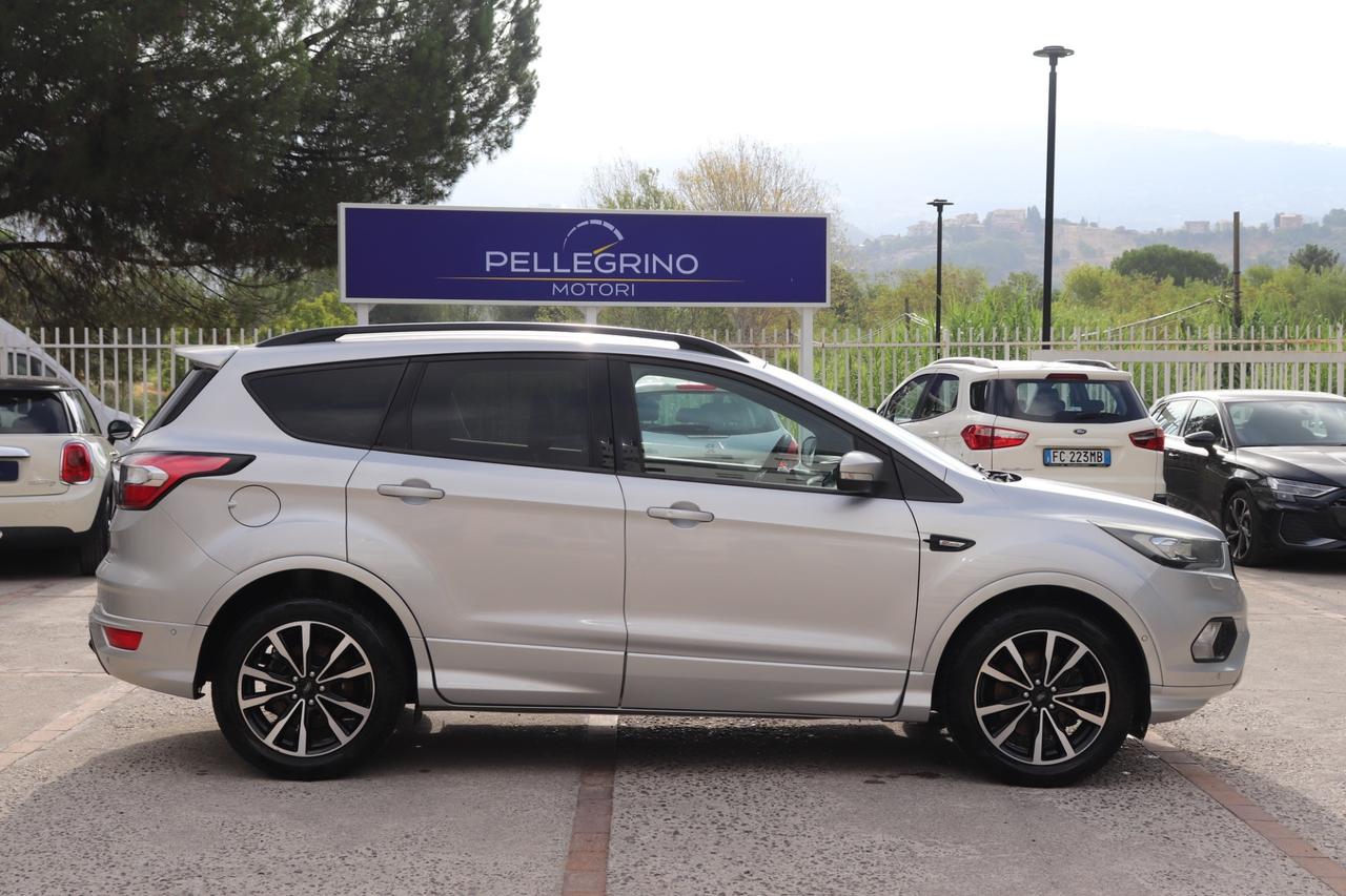 Ford Kuga 1.5 TDCI 120 CV S&S 2WD ST-Line