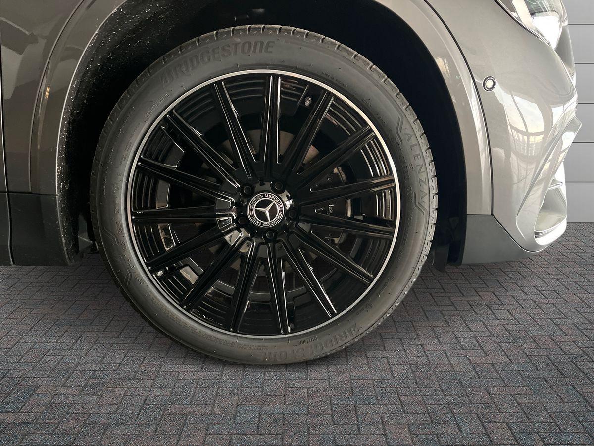 Mercedes-Benz GLA 200 d automatic