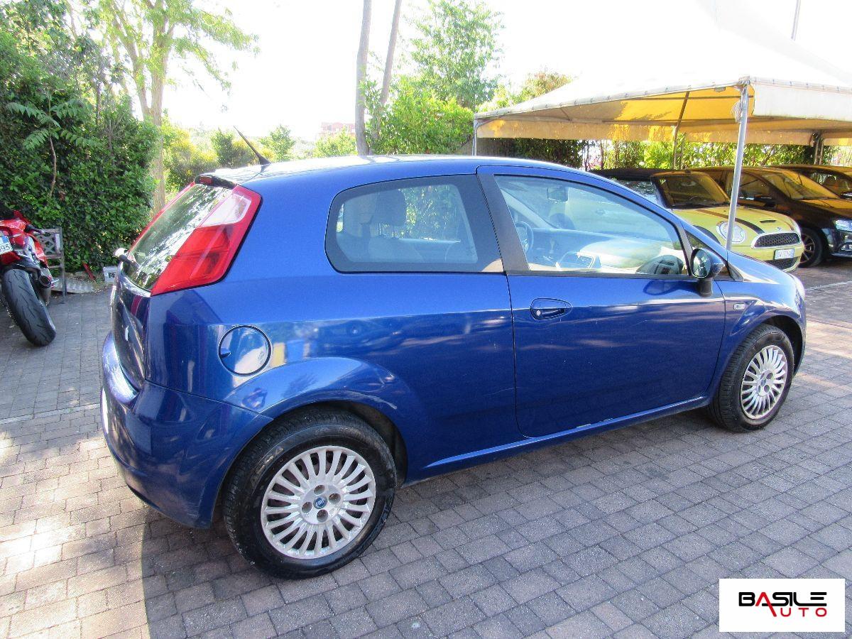 FIAT - Grande Punto - 1.3 MJT 75 CV 3p. Active
