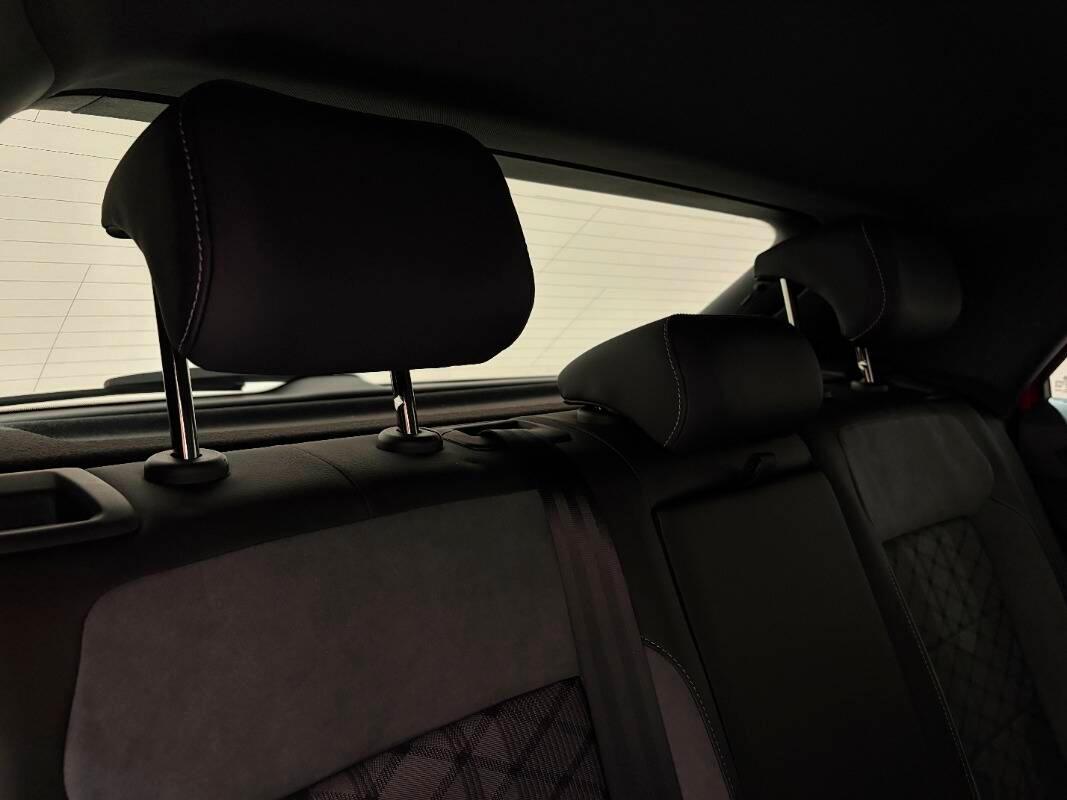 Volkswagen T-Roc 1.5 tsi R-Line dsg