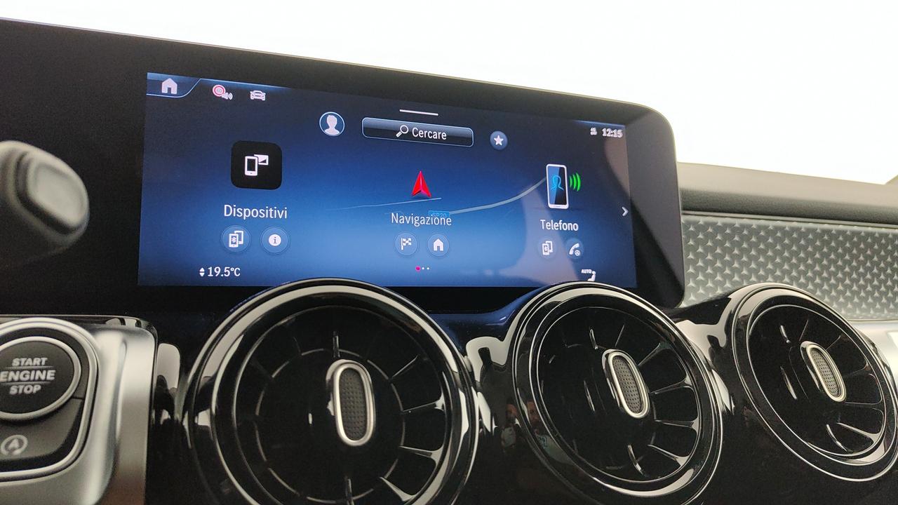 Mercedes-Benz GLB 180 d Advanced auto