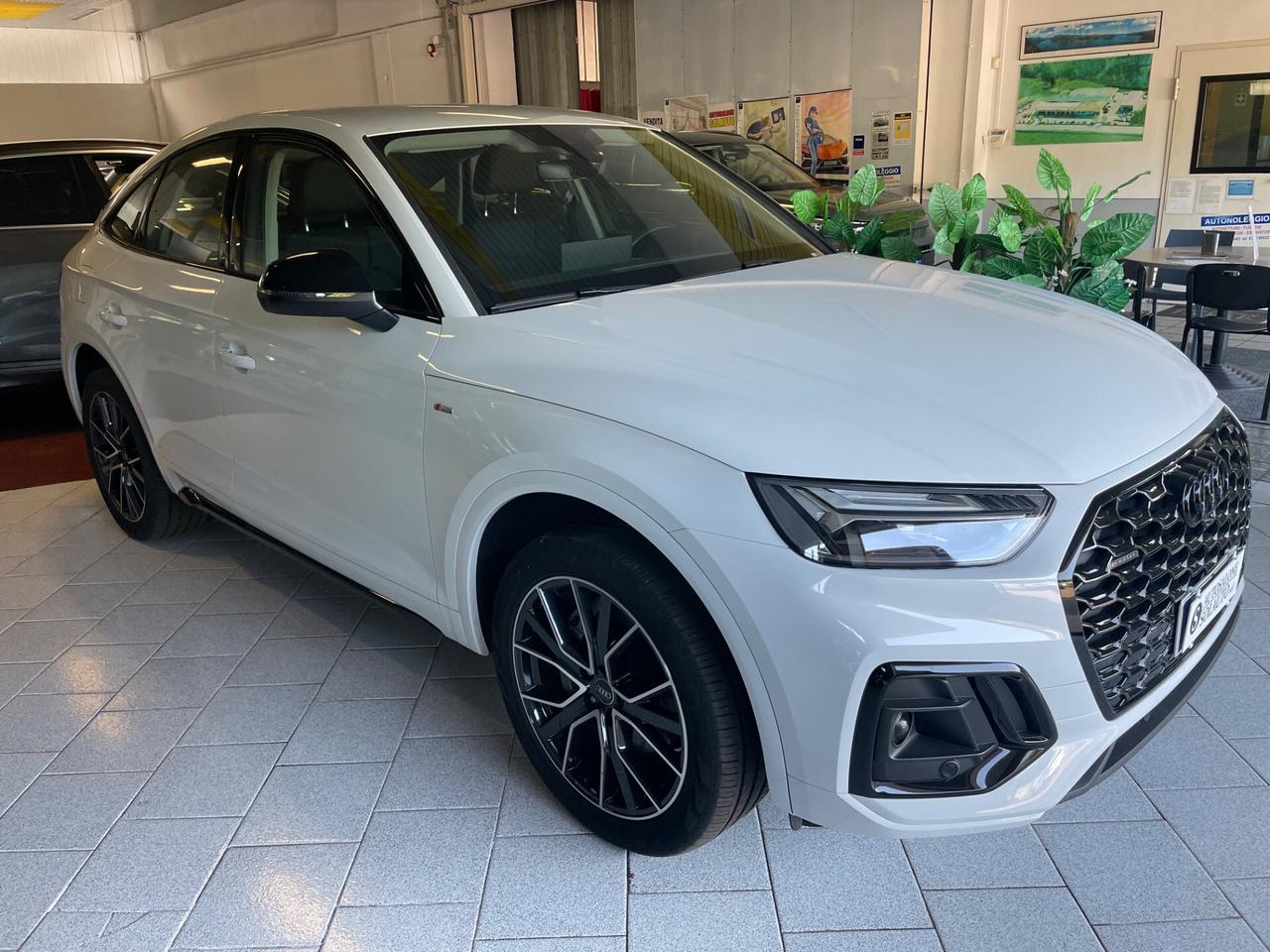 Audi Q5 Sportback 40 TDI quattro S tronic line Black