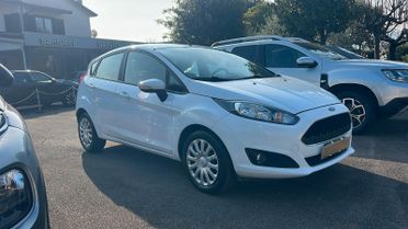 Ford Fiesta 1.5 TDCi 75CV 5 porte ST-Line NEOPATENTATI
