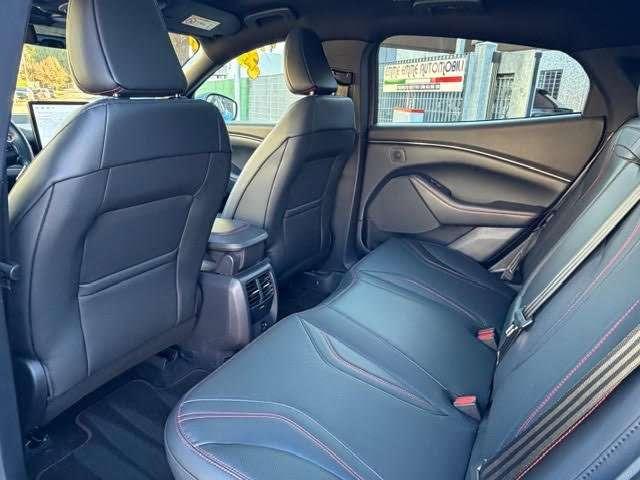 Ford Mustang Mach-E standard range Premium awd 269cv auto TETTO IVA!!!
