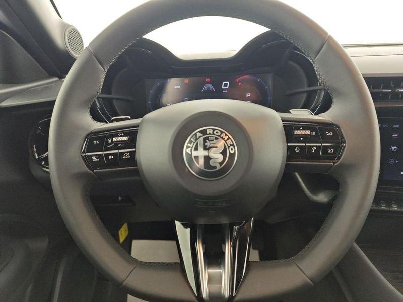 Alfa Romeo Junior 1.2 145 CV Hybrid eDCT6