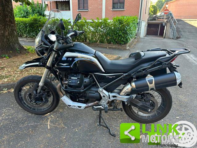 MOTO GUZZI V85 TT Guardia D'onore