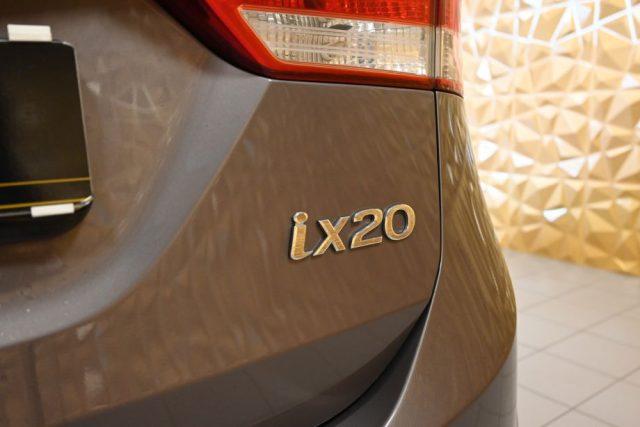 HYUNDAI iX20 1.4 LIGHT 6M TEL XENO DOPP-TRENO DI CERCHI E GOMME