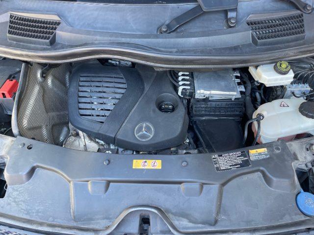 MERCEDES-BENZ V 220 d AUTOMATIC 7 POSTI LONG 9 MARCE UNIPROPRIETARIO