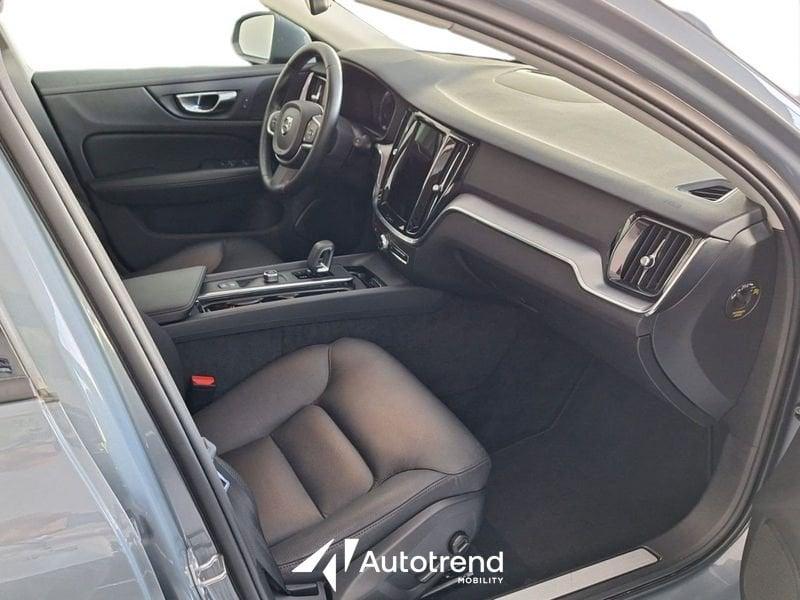 Volvo V60 B4 197+14 CV Mild Hybrid Diesel Automatica NAVI LED Momentum Business