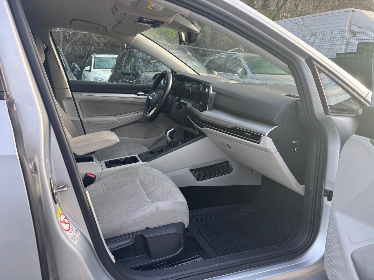 Volkswagen Golf Variant 2.0 TDI 115cv