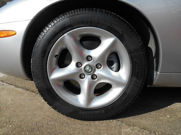 JAGUAR XK8 4.0 COUPE' ISCRITTA A.S.I CRS