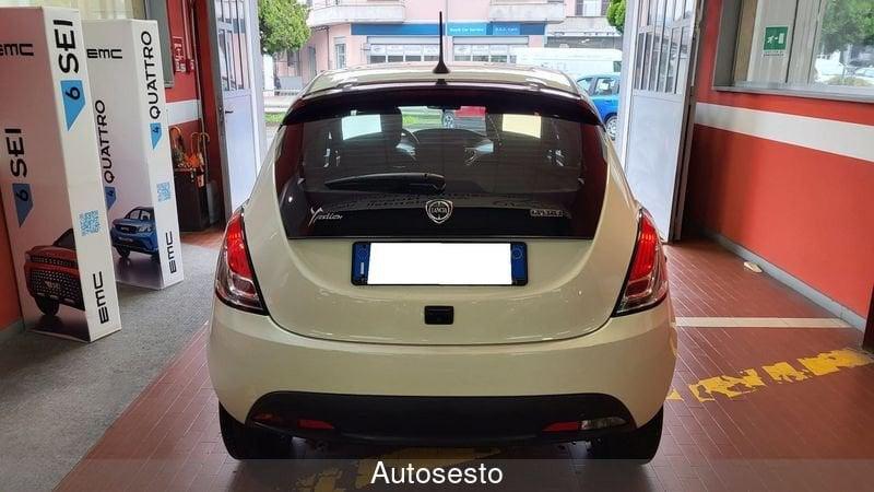 Lancia Ypsilon Ypsilon 1.0 FireFly 5 porte S&S Hybrid Gold Plus