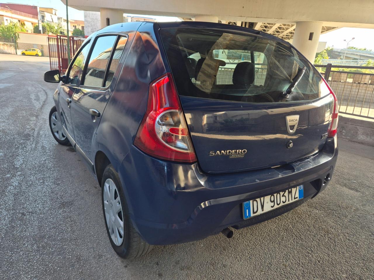 DACIA SANDERO 1.4 GPL TAGLIANDATA DI TUTTO 2010