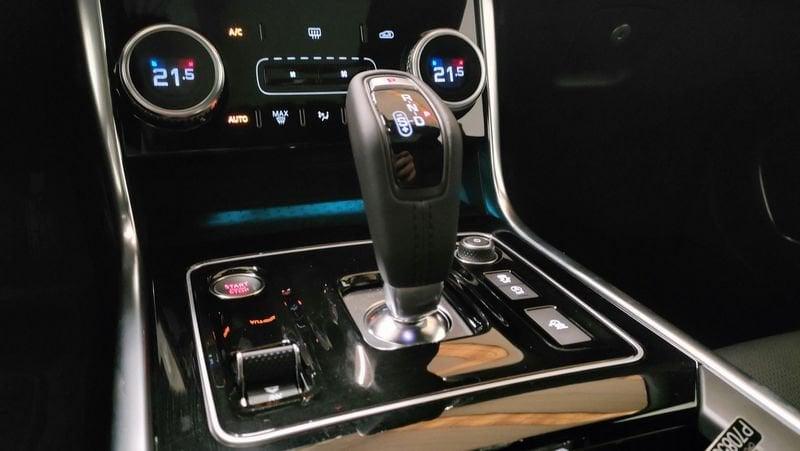 Jaguar XE 2.0 D 204 CV AWD aut. S IVA ESPOSTA