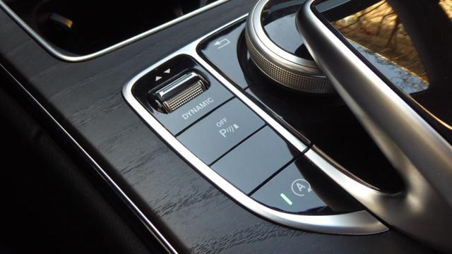 MERCEDES-BENZ C 220 d Auto Cabrio AMG