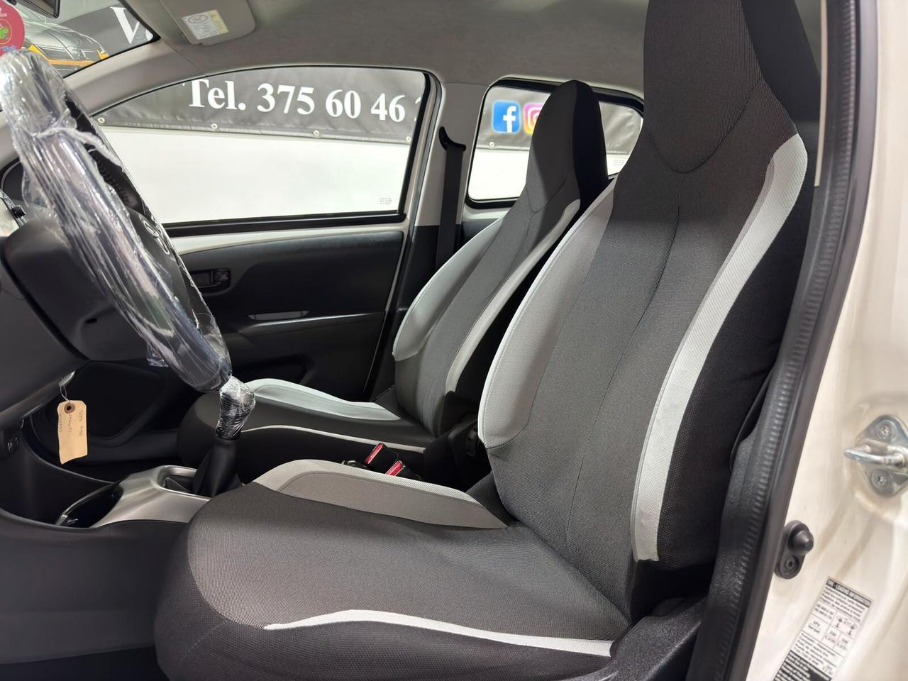 Toyota Aygo 1.0 VVT-i 69 CV 5 porte x-clusiv