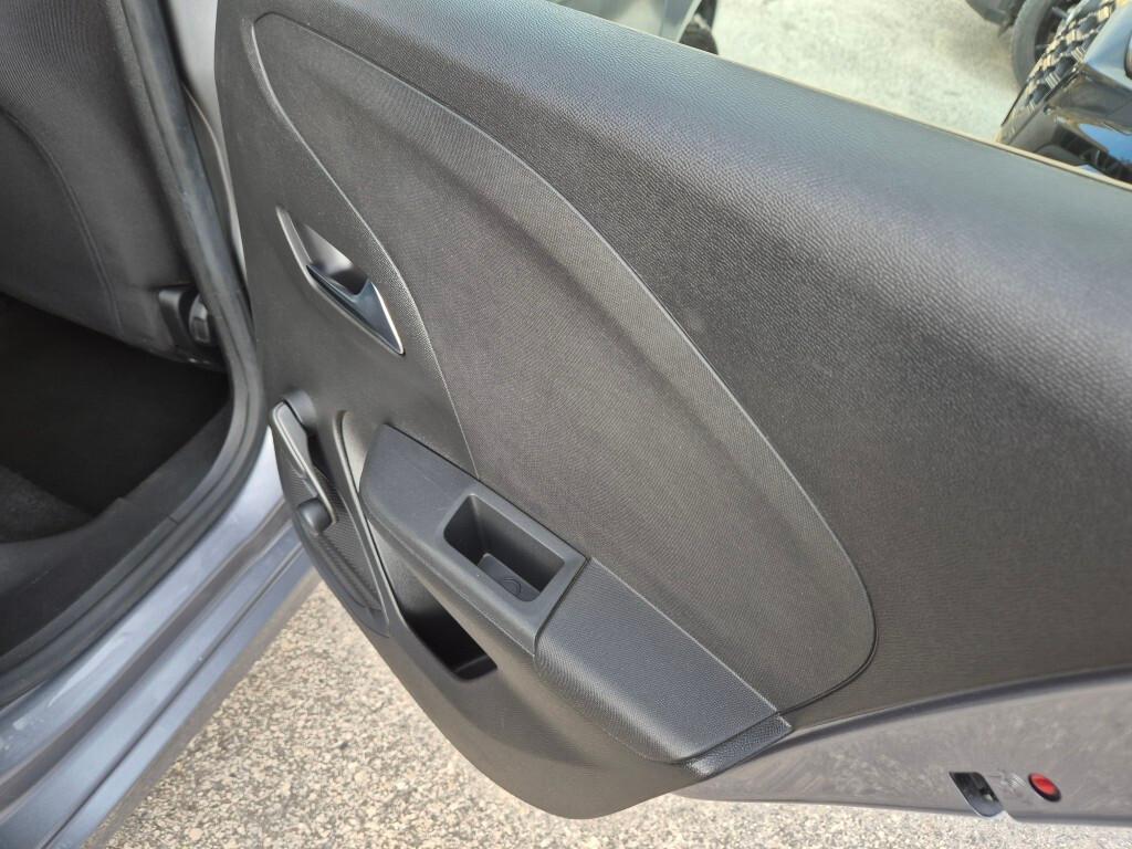 Opel Corsa 1.2 BENZINA 5PORTE